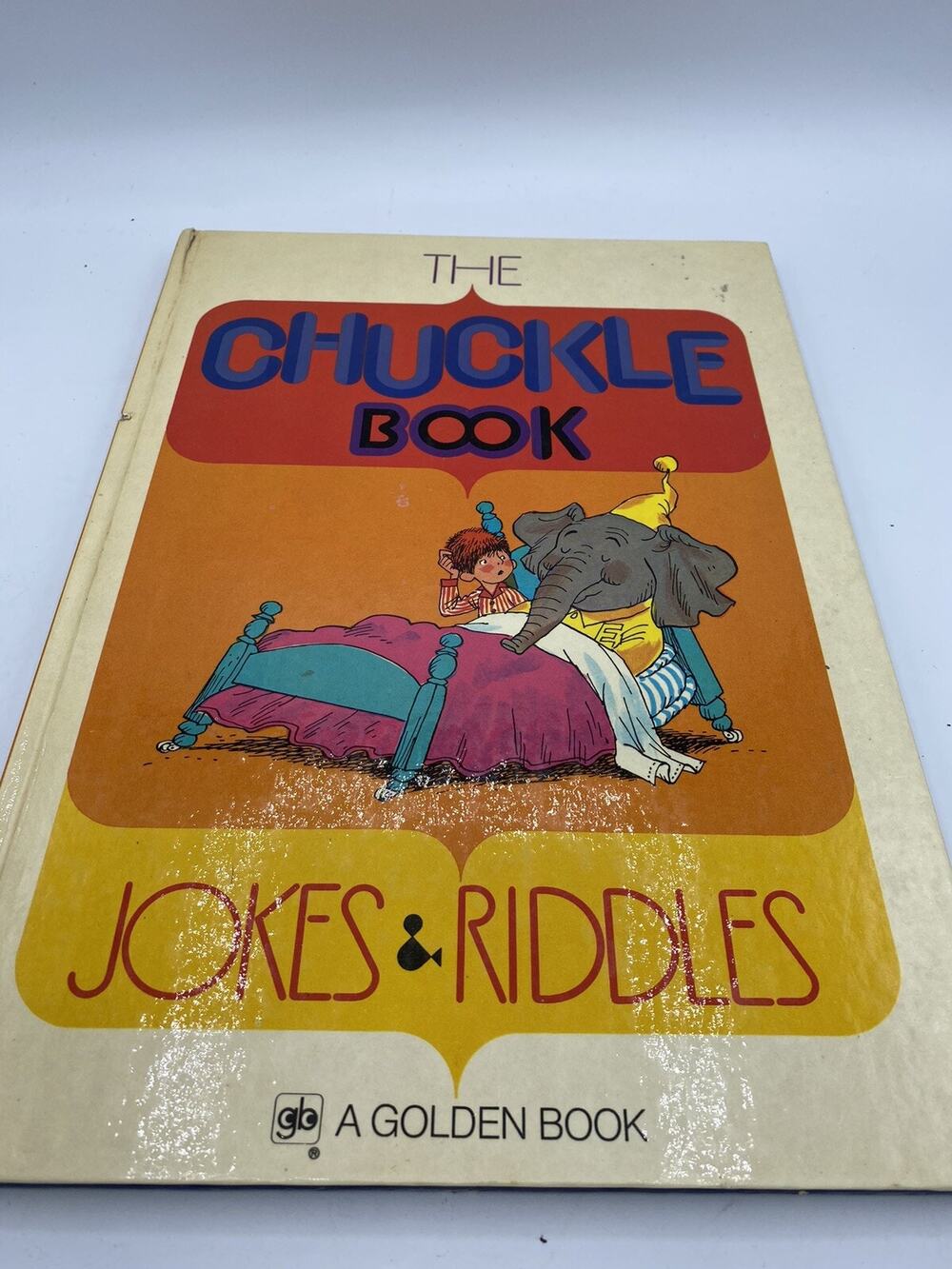 vtg Large Golden Hardcover THE CHUCKLE BOOK Jokes & Riddles Mel Crawford 1971